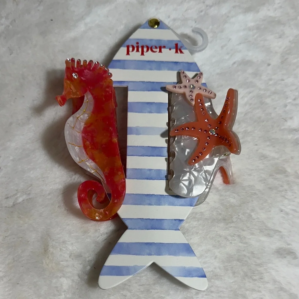 Piper K set of 2 seahorse and starfish hair claw clips - Picture 1 of 2